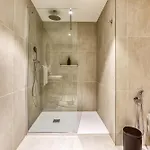 Official Mercury A Beautiful One Bedroom With Wifi By 360 Estates *
