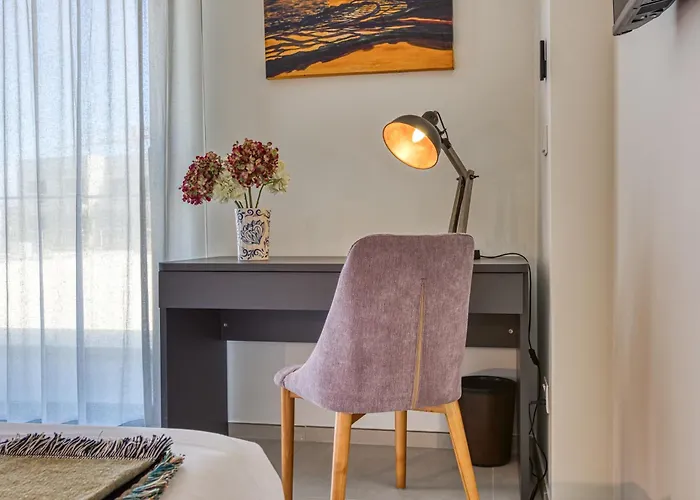 Official Mercury A Beautiful One Bedroom With Wifi By 360 Estates Lejlighed Saint Julian's