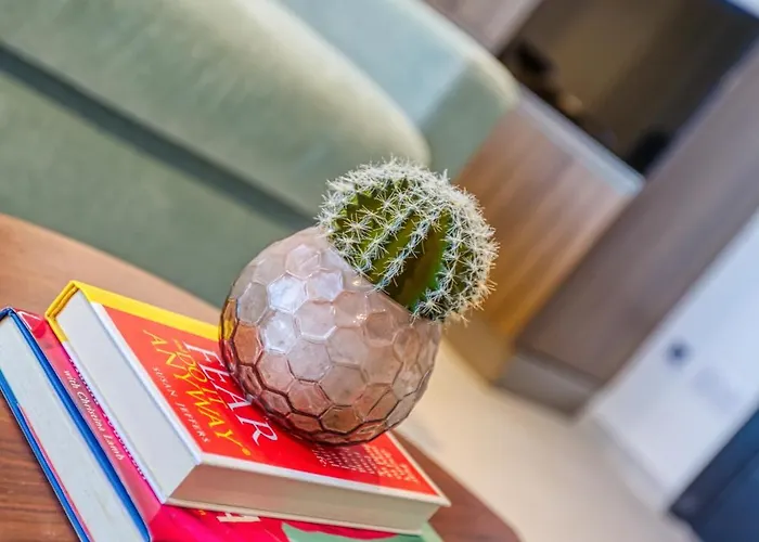 Lejlighed Official Mercury A Beautiful One Bedroom With Wifi By 360 Estates Saint Julian's