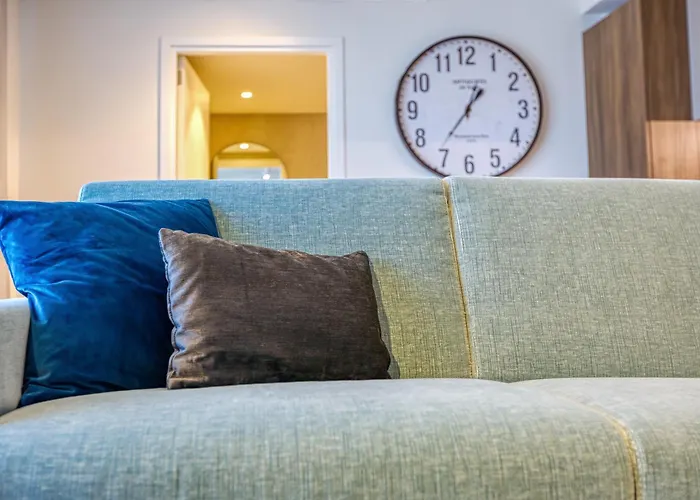 Official Mercury A Beautiful One Bedroom With Wifi By 360 Estates Lejlighed