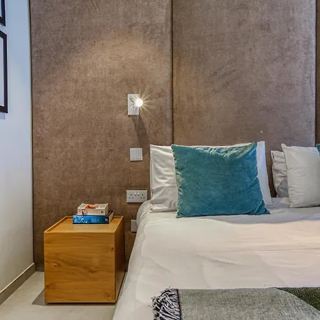 Official Mercury A Beautiful One Bedroom With Wifi By 360 Estates Apartmán *
